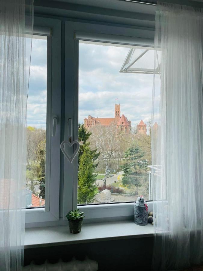 Apartament Z Widokiem Na Zamek Gn Appartement Malbork Buitenkant foto